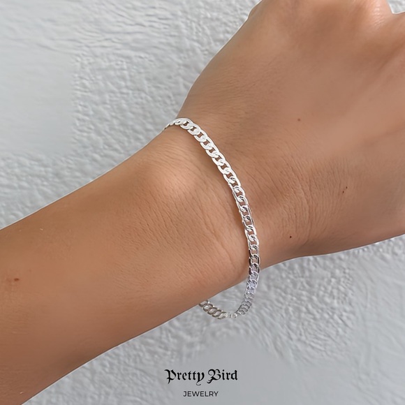 14k White Gold Plated Quilt Embossed Curb Chain Bracelet 6.9” - Picture 1 of 2